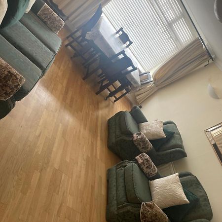 דירות קינגסקורט Large Townhouse With Gardens מראה חיצוני תמונה