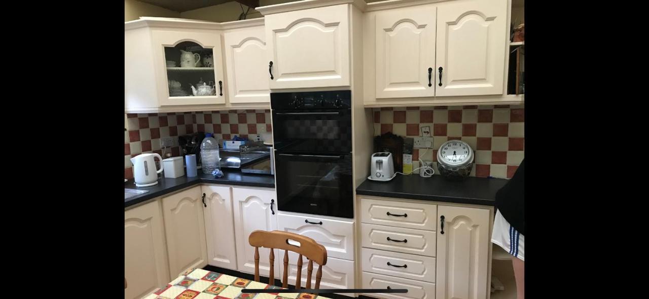 דירות קינגסקורט Large Townhouse With Gardens מראה חיצוני תמונה